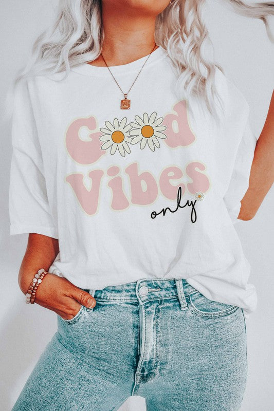 GOOD VIBES ONLY DAISY GRAPHIC TEE