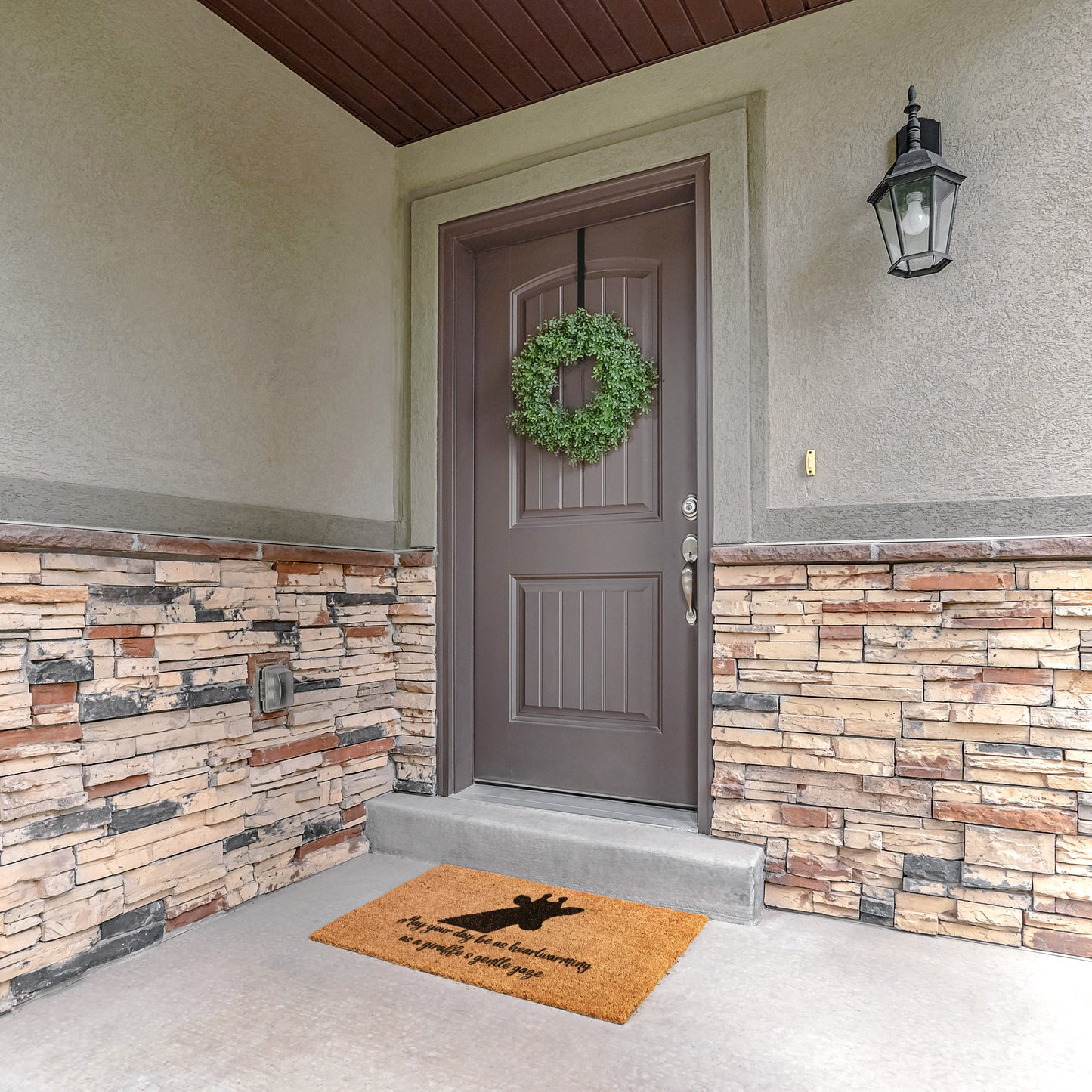 Gentle Giraffe Gaze House Mat, Cute Giraffe Welcome Home Cococnut Coir Mat, Functional & Durable Front Door Mat, Outdoor & Patio Gift Animal
