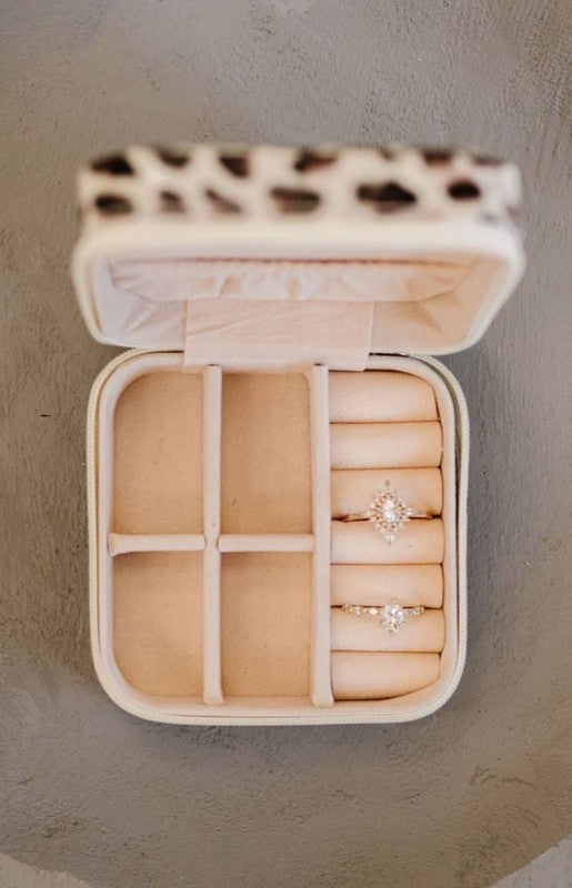 Elegant Travel Gift Jewelry Box Case | Vegan Leather Jewelry Box Case