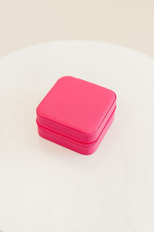 Cute Compact Travel Jewelry Organizer Box Case | Perfect Jewelry Gift Box | Vegan leather Jewelry Case