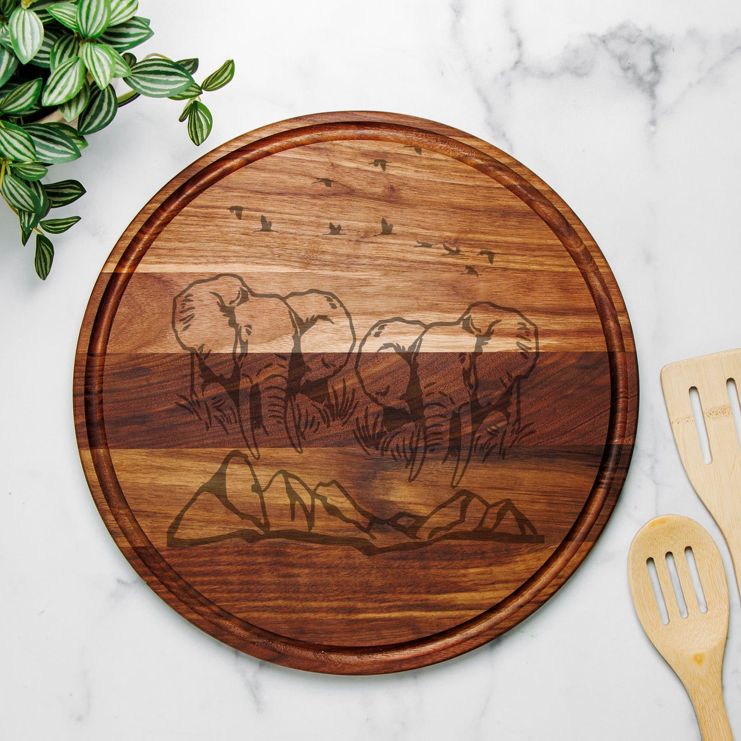 Walnut Charcuterie Board Elephant Mountain Scene – Housewarming Gift, Safari Cheese Board, Wedding Gift