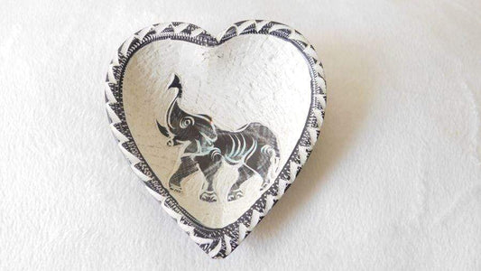 Decorative Heart-shaped Soapstone Bowls - Elephant Footprints